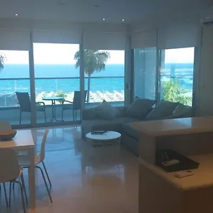 Horizon Luxury At Finikoudes Beach 302 Апартаменты