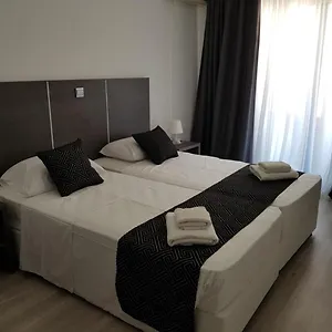 Les Palmiers Petrou Апартаменты