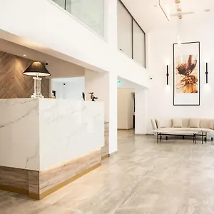 Roseum Boutique Lárnaka